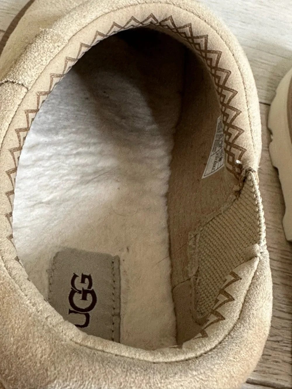 My UGG Cozy house slippers size 10 (used)